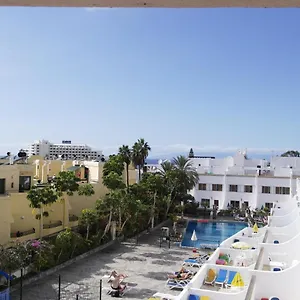 https://apartment-avenida-puig.in-canary-islands.com